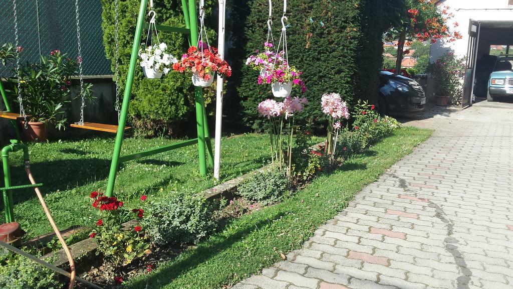 Domboldal Vendégház Noszvaj Exterior foto